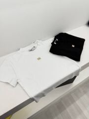 MIU METAL TAŞLI LOGO DETAYLI CROP TİŞÖRT