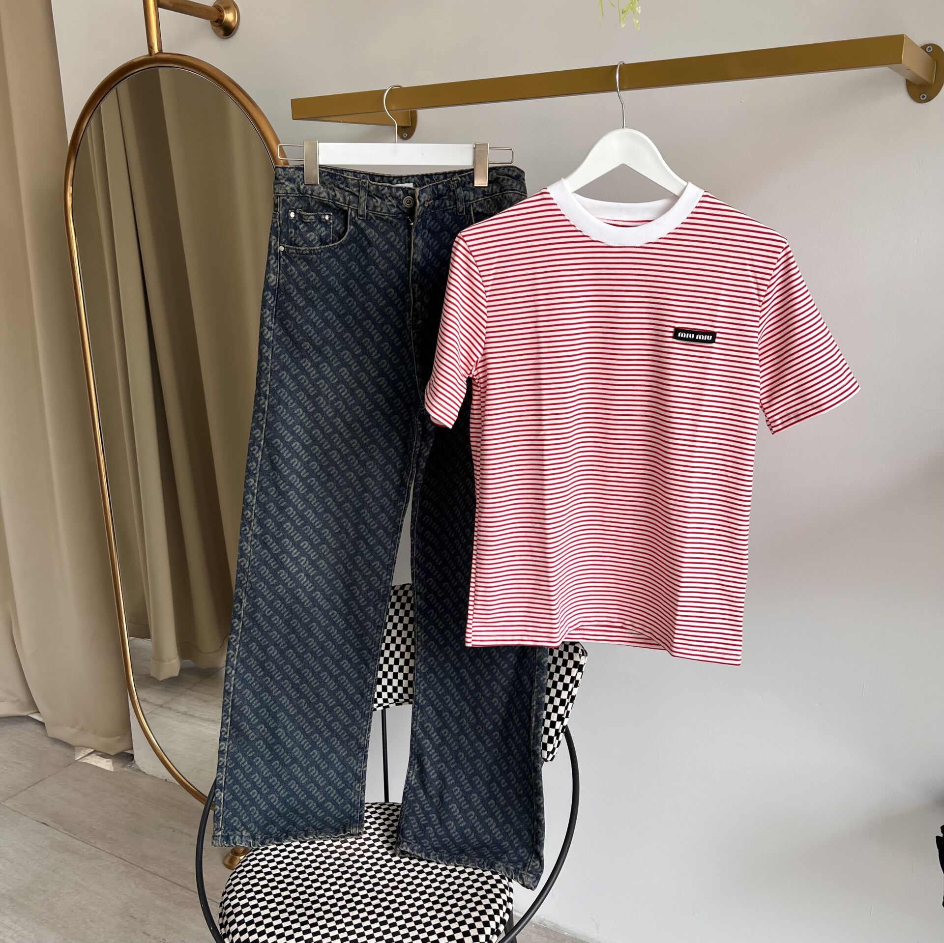 Miu ETİKET LOGO DETAYLI ÇİZGİLİ T-SHIRT