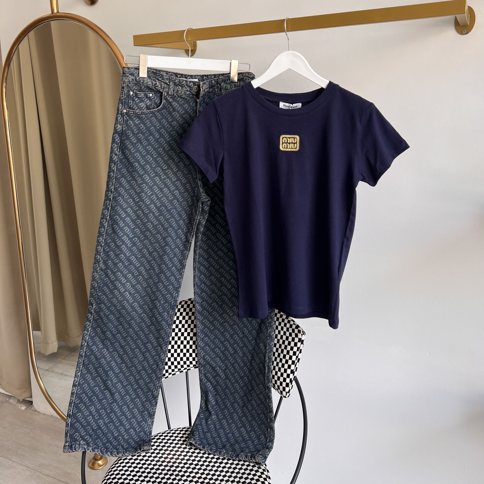 Miu NAKIŞ LOGO DETAYLI LACİVERT T-SHIRT