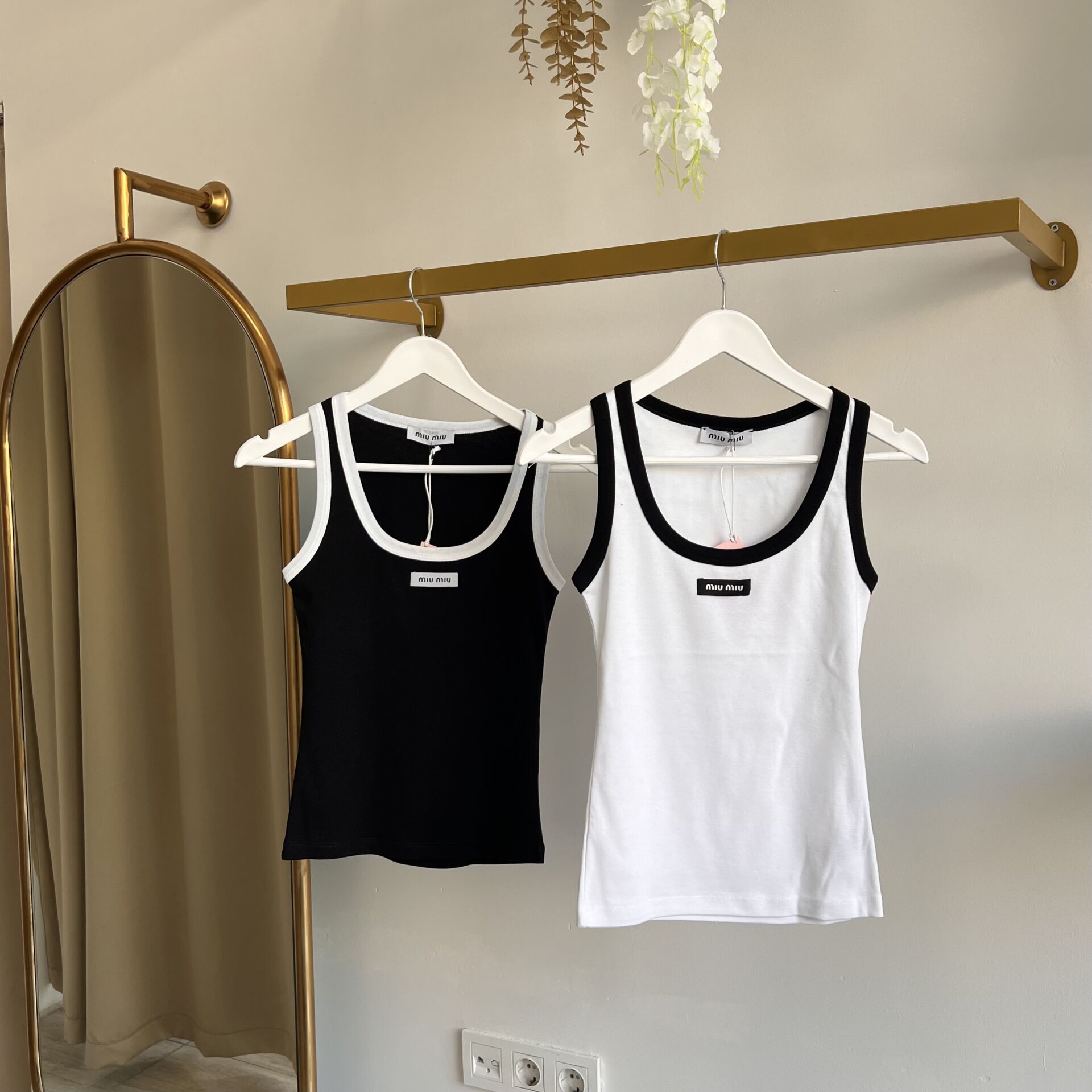 Miu  ETİKET LOGO DETAYLI FİTİLSİZ PREMIUM ATLET